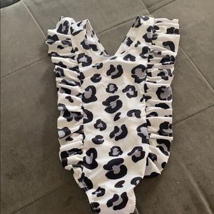 Adorable Toddler bathing suit 🩱